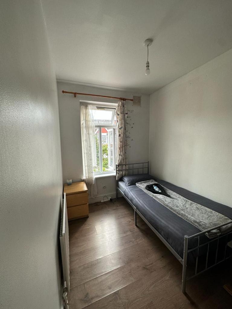 Affordable Private Rooms In Wembley London Exterior foto